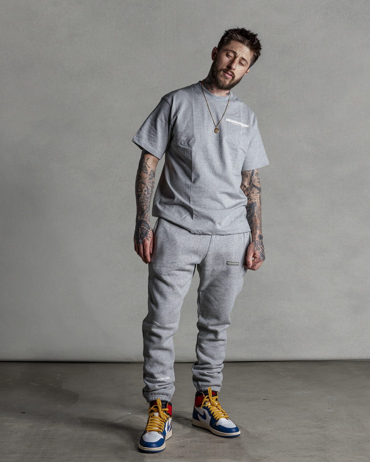 Standard Tee - Grey - Image 4